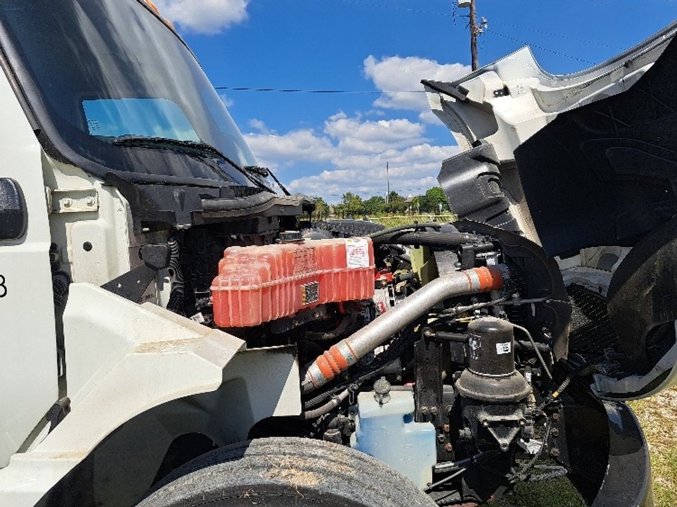 Medium Duty Box Truck-Light and Medium Duty Trucks-International-2023-MV607N-Rockwall-TX-25,522\n\t\tmiles-$ 81,750 - Image 23