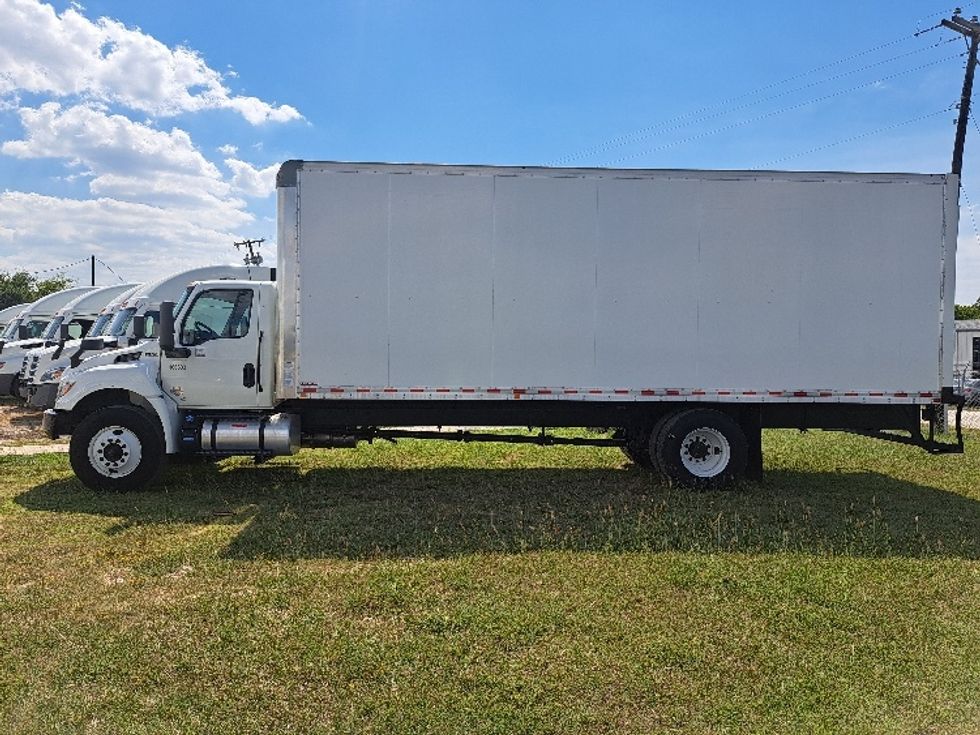 Medium Duty Box Truck-Light and Medium Duty Trucks-International-2023-MV607N-Rockwall-TX-25,522\n\t\tmiles-$ 81,750 - Image 4