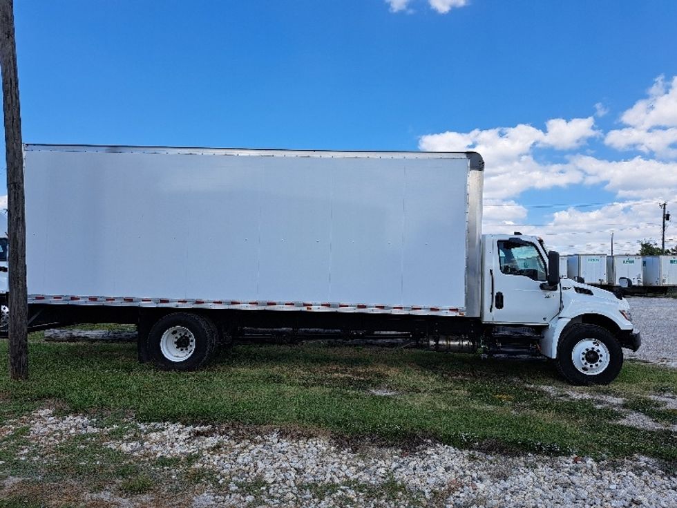 Medium Duty Box Truck-Light and Medium Duty Trucks-International-2023-MV607N-Rockwall-TX-25,938\n\t\tmiles-$ 79,000 - Image 15