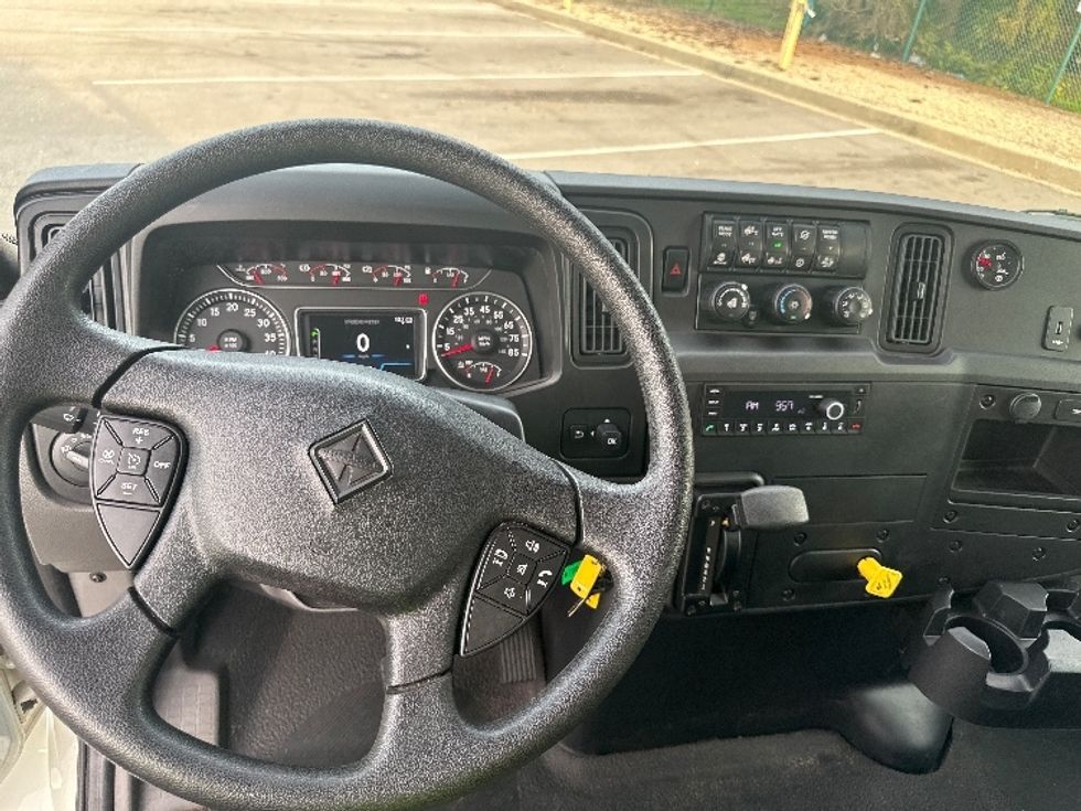 Medium Duty Box Truck-Light and Medium Duty Trucks-International-2023-MV607N-South Bend-IN-27,062\n\t\tmiles-$ 75,500 - Image 17