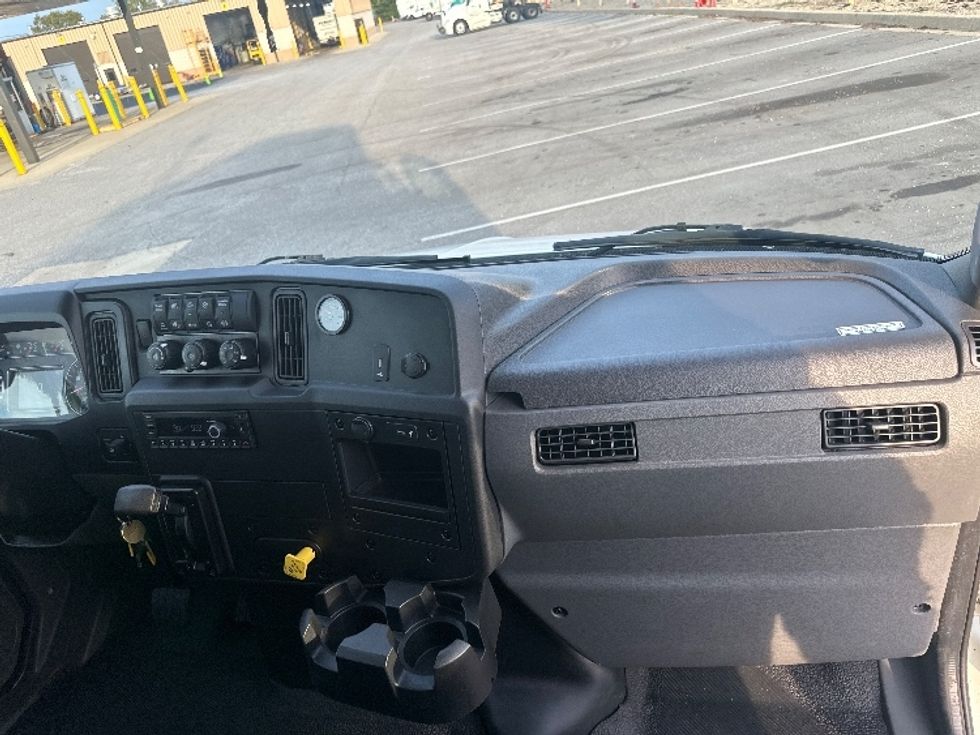 Medium Duty Box Truck-Light and Medium Duty Trucks-International-2023-MV607N-South Bend-IN-27,062\n\t\tmiles-$ 75,500 - Image 20