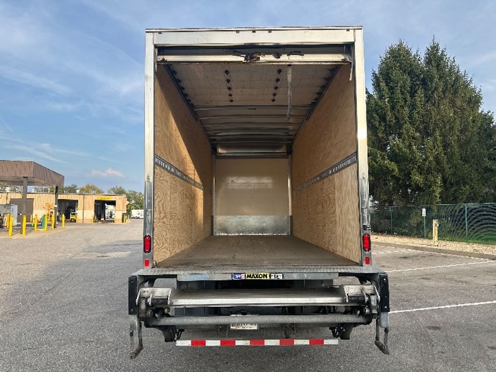 Medium Duty Box Truck-Light and Medium Duty Trucks-International-2023-MV607N-South Bend-IN-27,062\n\t\tmiles-$ 75,500 - Image 8