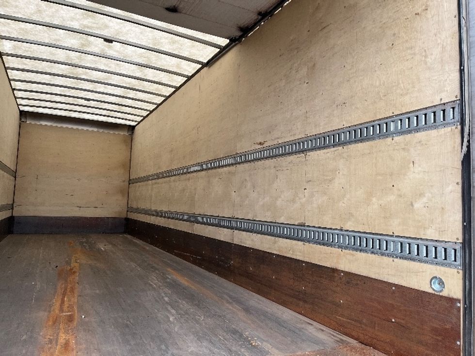Medium Duty Box Truck-Light and Medium Duty Trucks-International-2024-MV607-Goshen-IN-36,778\n\t\tmiles-$ 94,250 - Image 12