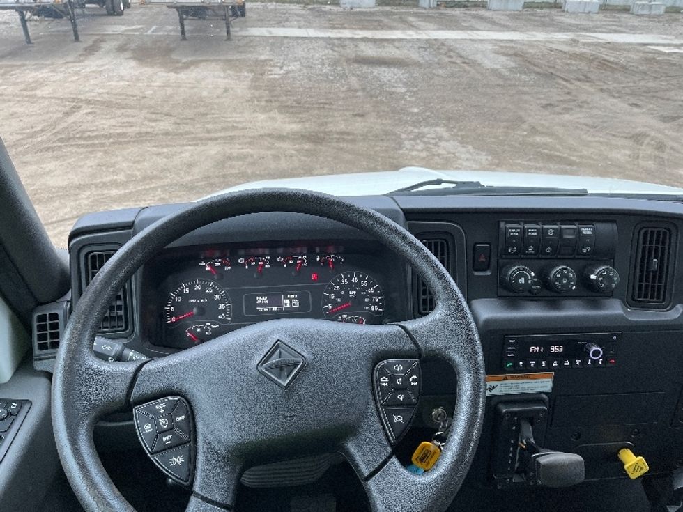 Medium Duty Box Truck-Light and Medium Duty Trucks-International-2024-MV607-Goshen-IN-36,778\n\t\tmiles-$ 94,250 - Image 18
