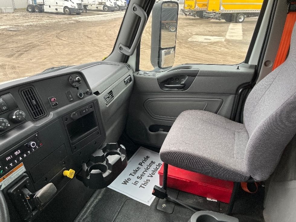Medium Duty Box Truck-Light and Medium Duty Trucks-International-2024-MV607-Goshen-IN-36,778\n\t\tmiles-$ 94,250 - Image 19