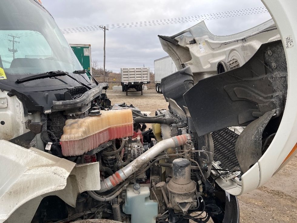 Medium Duty Box Truck-Light and Medium Duty Trucks-International-2024-MV607-Goshen-IN-36,778\n\t\tmiles-$ 94,250 - Image 23