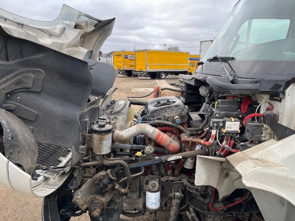 Medium Duty Box Truck-Light and Medium Duty Trucks-International-2024-MV607-Goshen-IN-36,778\n\t\tmiles-$ 94,250 - Image 24