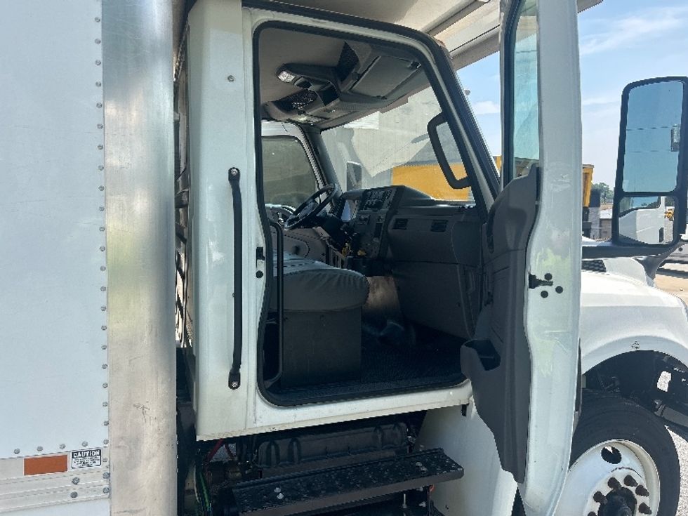 Medium Duty Box Truck-Light and Medium Duty Trucks-International-2024-MV607N-Columbus-GA-24,364\n\t\tmiles-$ 107,000 - Image 20