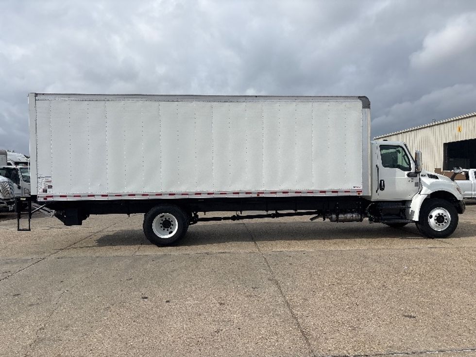 Medium Duty Box Truck-Light and Medium Duty Trucks-International-2024-MV607N-Hammond-LA-110,949\n\t\tmiles-$ 79,000 - Image 15