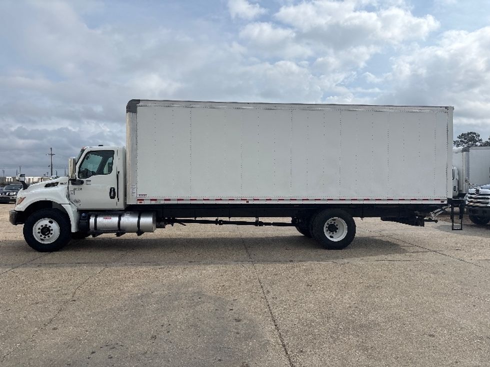 Medium Duty Box Truck-Light and Medium Duty Trucks-International-2024-MV607N-Hammond-LA-110,949\n\t\tmiles-$ 79,000 - Image 4