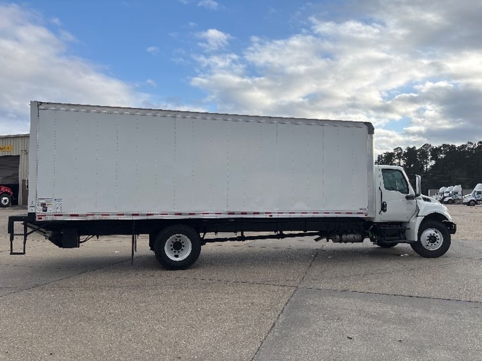 Medium Duty Box Truck-Light and Medium Duty Trucks-International-2024-MV607N-Hammond-LA-85,568\n\t\tmiles-$ 83,250 - Image 15