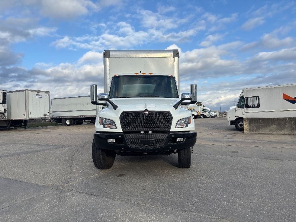 Medium Duty Box Truck-Light and Medium Duty Trucks-International-2024-MV607N-Hammond-LA-85,568\n\t\tmiles-$ 83,250 - Image 2