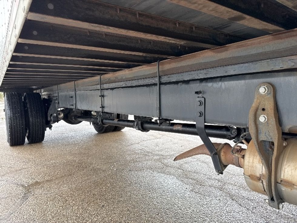 Medium Duty Box Truck-Light and Medium Duty Trucks-International-2024-MV607N-Lansing-MI-112,365\n\t\tmiles-$ 72,250 - Image 14