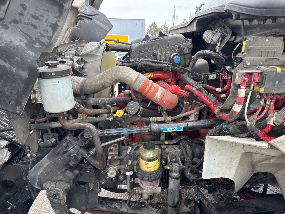 Medium Duty Box Truck-Light and Medium Duty Trucks-International-2024-MV607N-Lansing-MI-112,365\n\t\tmiles-$ 72,250 - Image 24