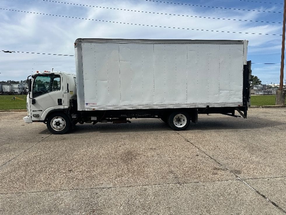 Medium Duty Box Truck-Light and Medium Duty Trucks-Isuzu-2012-NPR-Hammond-LA-99,076\n\t\tmiles-$ 22,500 - Image 4
