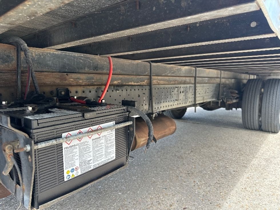 Medium Duty Box Truck-Light and Medium Duty Trucks-Isuzu-2012-NPR-Hammond-LA-99,076\n\t\tmiles-$ 22,500 - Image 5