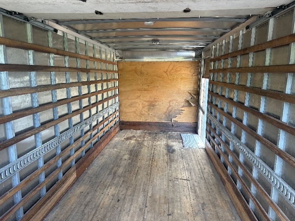 Medium Duty Box Truck-Light and Medium Duty Trucks-Isuzu-2012-NPR-Hammond-LA-99,076\n\t\tmiles-$ 22,500 - Image 8