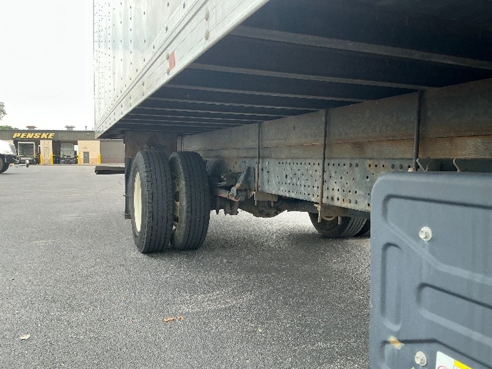 Medium Duty Box Truck-Light and Medium Duty Trucks-Isuzu-2014-NPR-Lexington-KY-294,760\n\t\tmiles-$ 9,500 - Image 13