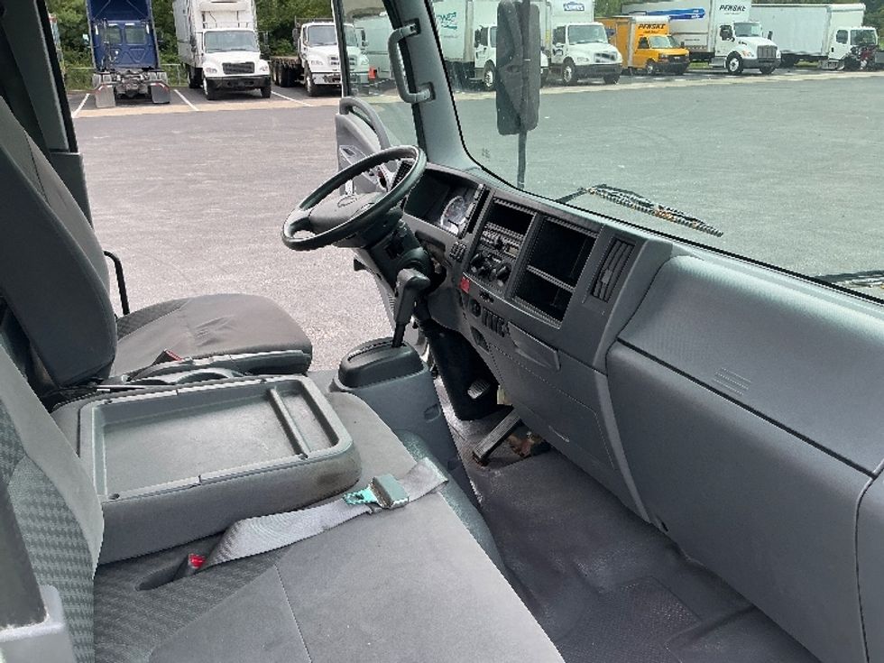 Medium Duty Box Truck-Light and Medium Duty Trucks-Isuzu-2014-NPR-Lexington-KY-294,760\n\t\tmiles-$ 9,500 - Image 21