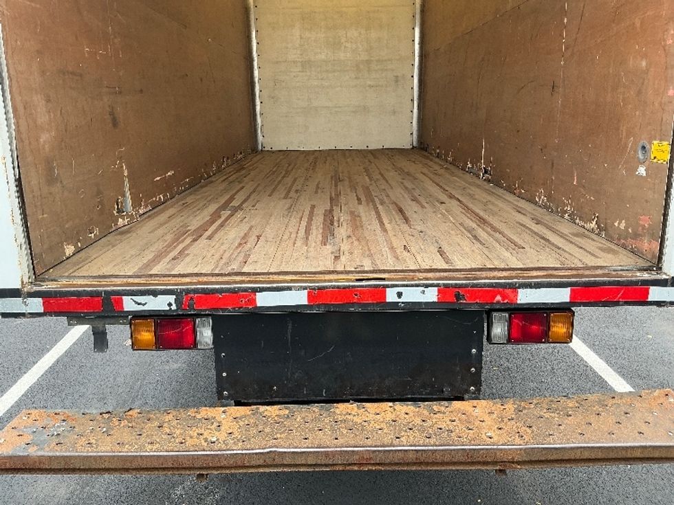 Medium Duty Box Truck-Light and Medium Duty Trucks-Isuzu-2014-NPR-Lexington-KY-294,760\n\t\tmiles-$ 9,500 - Image 9