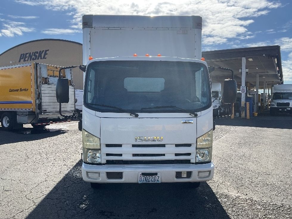 Medium Duty Box Truck-Light and Medium Duty Trucks-Isuzu-2014-NQR-Tacoma-WA-205,583\n\t\tmiles-$ 17,500 - Image 2