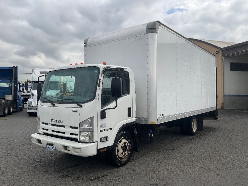 Medium Duty Box Truck-Light and Medium Duty Trucks-Isuzu-2014-NQR-Tacoma-WA-304,012\n\t\tmiles-$ 13,500 - Image 3