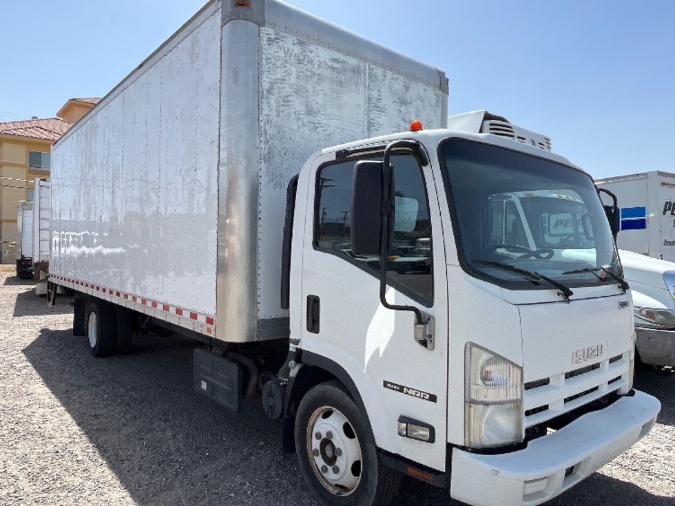 Medium Duty Box Truck-Light and Medium Duty Trucks-Isuzu-2015-NPR-Albuquerque-NM-165,286\n\t\tmiles-$ 15,500 - Image 1