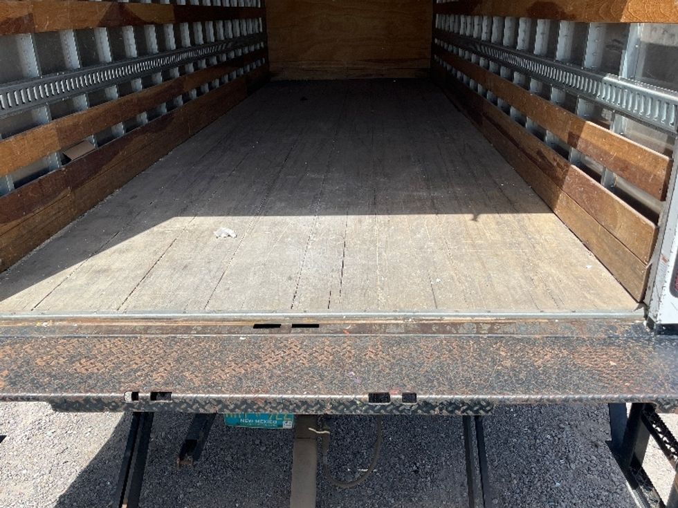 Medium Duty Box Truck-Light and Medium Duty Trucks-Isuzu-2015-NPR-Albuquerque-NM-165,286\n\t\tmiles-$ 15,500 - Image 10