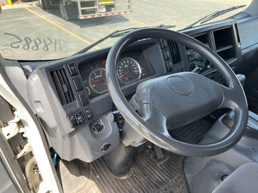 Medium Duty Box Truck-Light and Medium Duty Trucks-Isuzu-2015-NPR-Albuquerque-NM-165,286\n\t\tmiles-$ 15,500 - Image 17