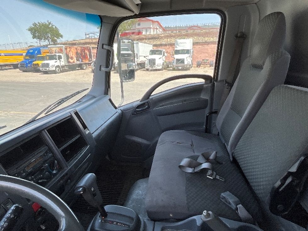 Medium Duty Box Truck-Light and Medium Duty Trucks-Isuzu-2015-NPR-Albuquerque-NM-165,286\n\t\tmiles-$ 15,500 - Image 19