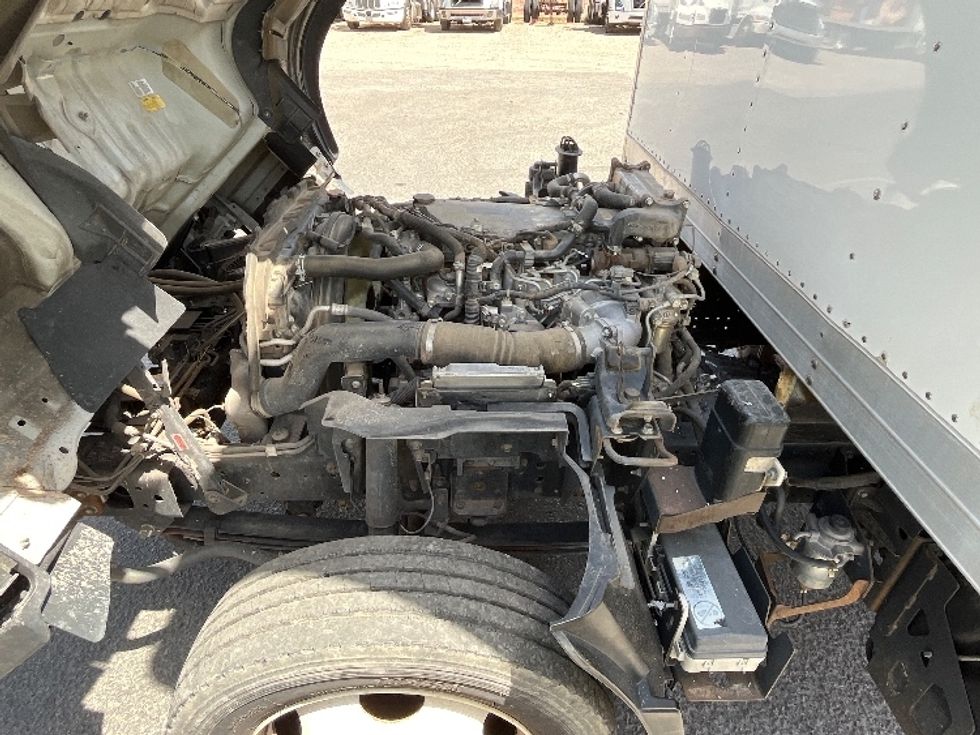 Medium Duty Box Truck-Light and Medium Duty Trucks-Isuzu-2015-NPR-Albuquerque-NM-165,286\n\t\tmiles-$ 15,500 - Image 23