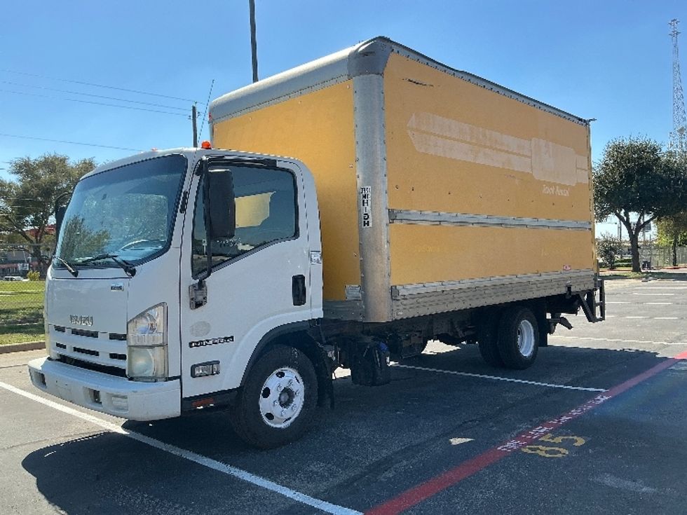 Medium Duty Box Truck-Light and Medium Duty Trucks-Isuzu-2015-NPR-Austin-TX-181,819\n\t\tmiles-$ 22,500 - Image 3