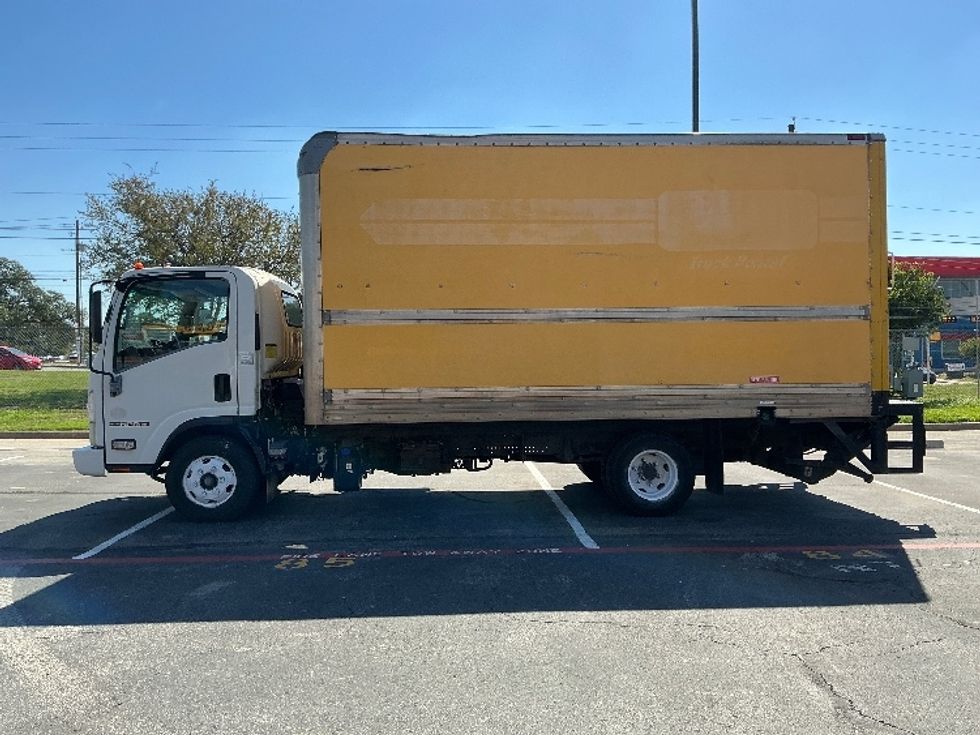 Medium Duty Box Truck-Light and Medium Duty Trucks-Isuzu-2015-NPR-Austin-TX-181,819\n\t\tmiles-$ 22,500 - Image 4