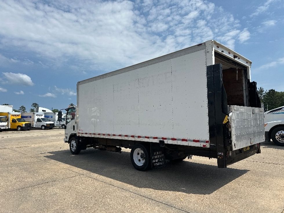 Medium Duty Box Truck-Light and Medium Duty Trucks-Isuzu-2015-NPR-Hammond-LA-110,947\n\t\tmiles-$ 16,000 - Image 6