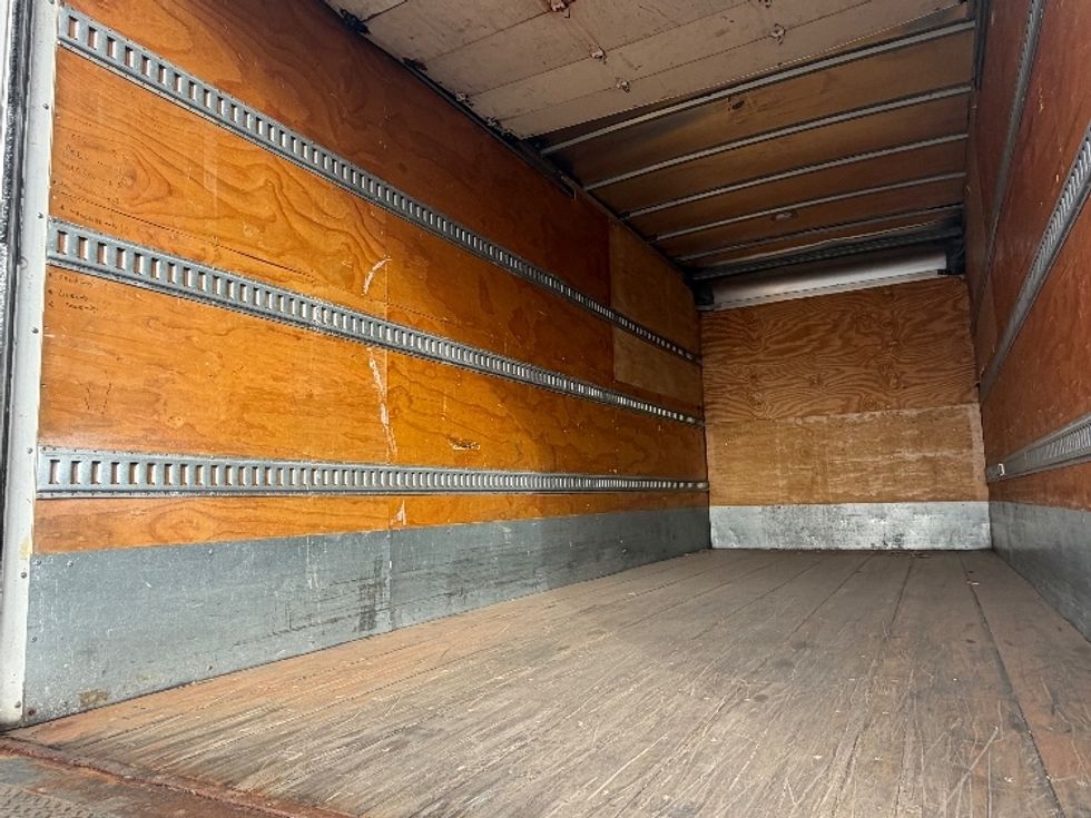 Medium Duty Box Truck-Light and Medium Duty Trucks-Isuzu-2015-NQR-North Bergen-NJ-108,233\n\t\tmiles-$ 29,500 - Image 11