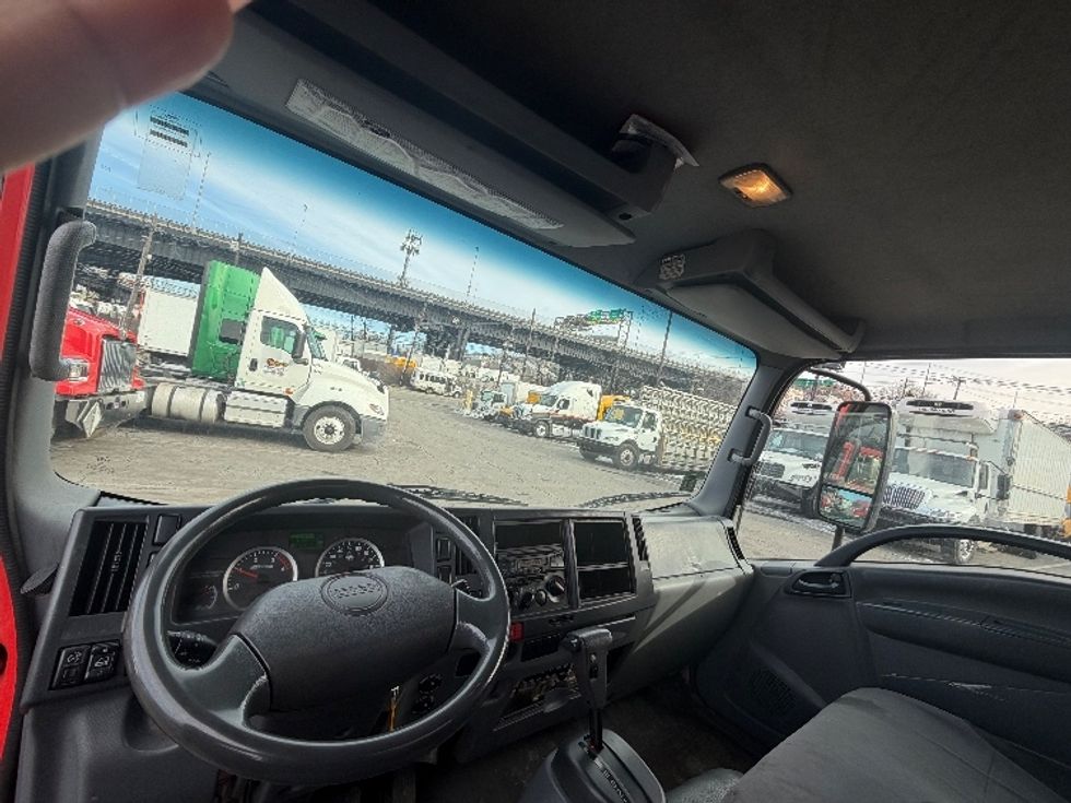 Medium Duty Box Truck-Light and Medium Duty Trucks-Isuzu-2015-NQR-North Bergen-NJ-108,233\n\t\tmiles-$ 29,500 - Image 18
