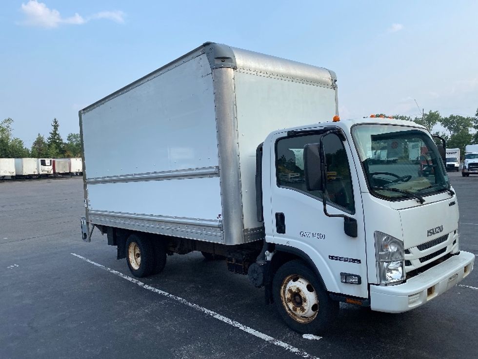 Medium Duty Box Truck-Light and Medium Duty Trucks-Isuzu-2016-NPR-Buffalo-NY-128,427\n\t\tmiles-$ 28,000 - Image 1