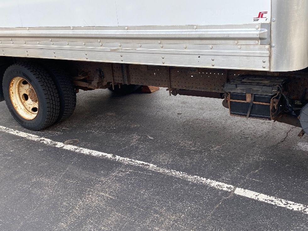 Medium Duty Box Truck-Light and Medium Duty Trucks-Isuzu-2016-NPR-Buffalo-NY-128,427\n\t\tmiles-$ 28,000 - Image 14