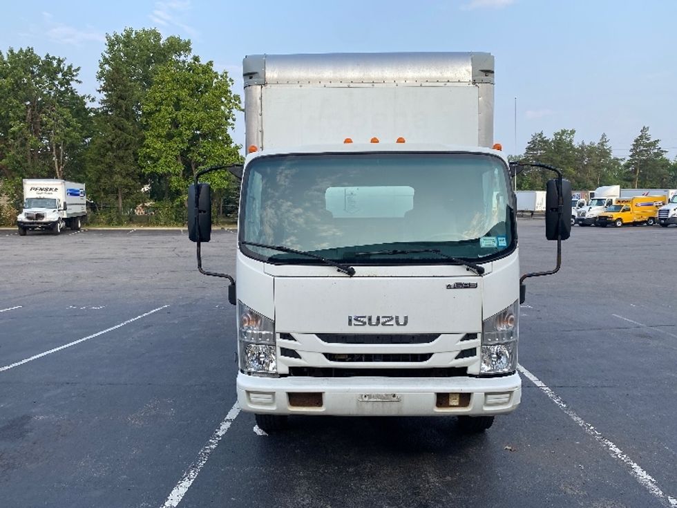 Medium Duty Box Truck-Light and Medium Duty Trucks-Isuzu-2016-NPR-Buffalo-NY-128,427\n\t\tmiles-$ 28,000 - Image 2