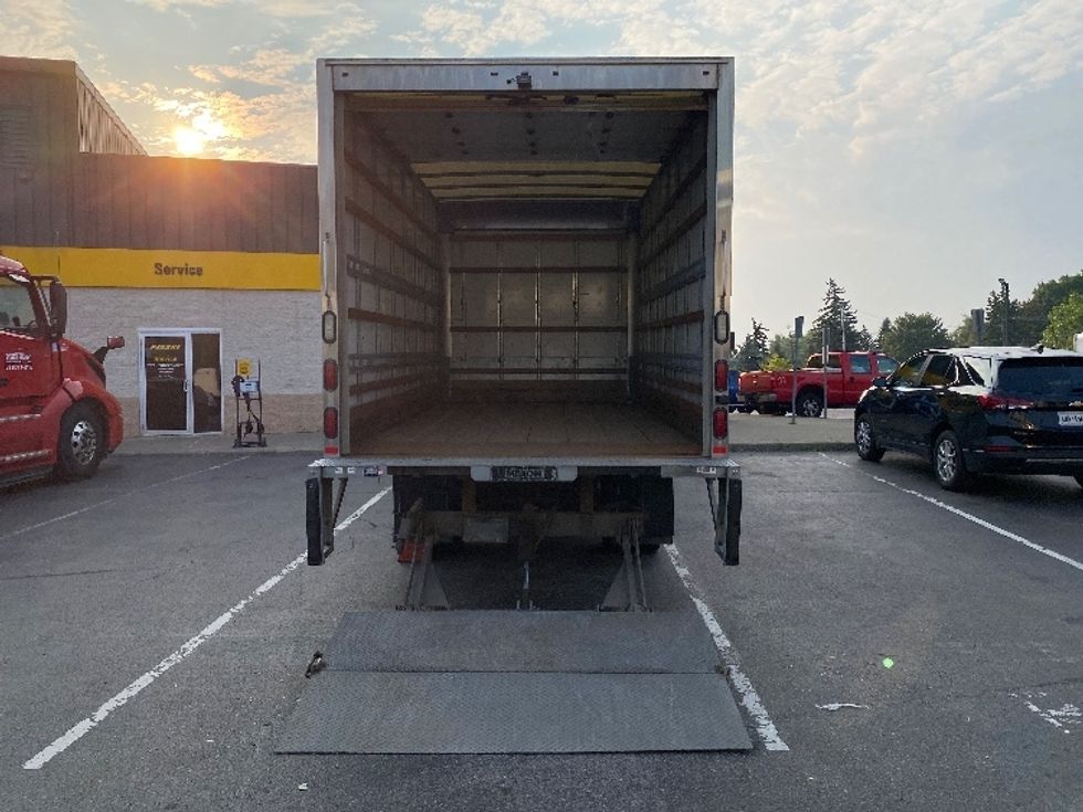 Medium Duty Box Truck-Light and Medium Duty Trucks-Isuzu-2016-NPR-Buffalo-NY-128,427\n\t\tmiles-$ 28,000 - Image 9