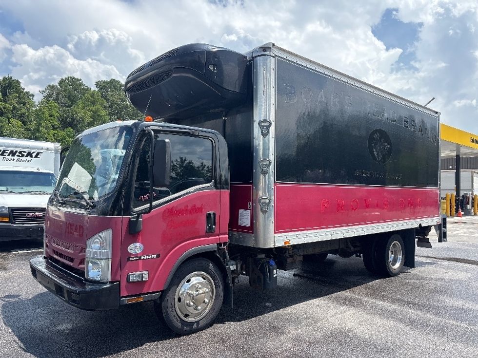 Medium Duty Box Truck-Light and Medium Duty Trucks-Isuzu-2016-NPR-Ladson-SC-138,676\n\t\tmiles-$ 14,000 - Image 1