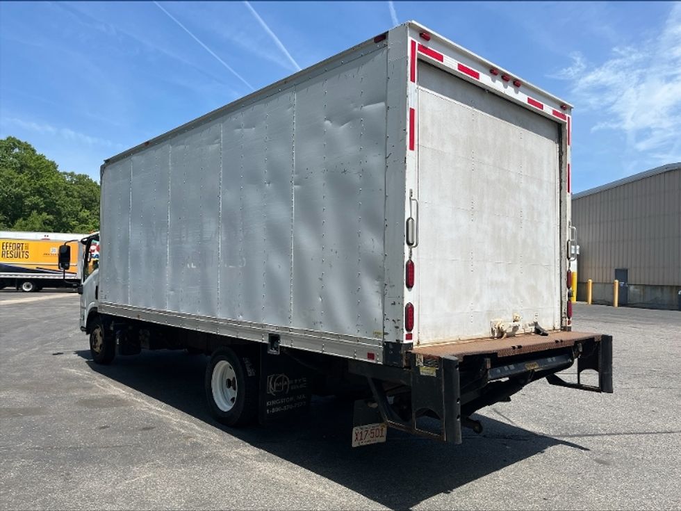 Medium Duty Box Truck-Light and Medium Duty Trucks-Isuzu-2016-NQR-Braintree-MA-107,094\n\t\tmiles-$ 34,250 - Image 4
