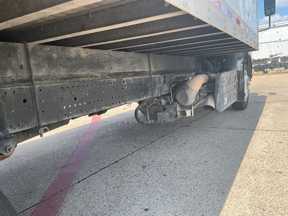 Medium Duty Box Truck-Light and Medium Duty Trucks-Isuzu-2016-NQR-Dallas-TX-102,254\n\t\tmiles-$ 38,250 - Image 14