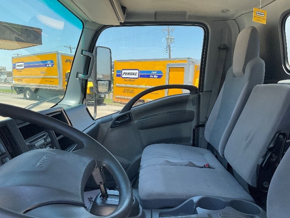 2016 Isuzu NQR Medium Duty Box Truck