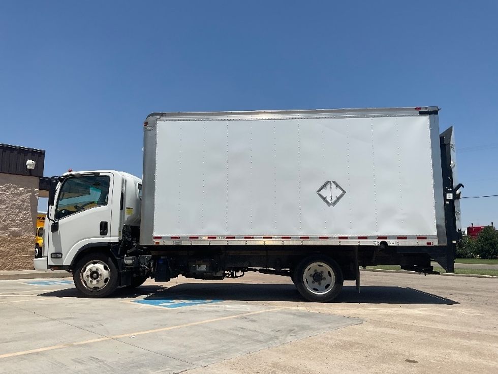 2016 Isuzu NQR Medium Duty Box Truck