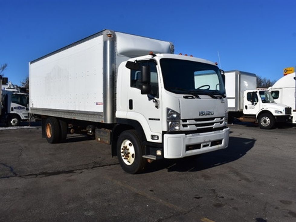 Medium Duty Box Truck-Light and Medium Duty Trucks-Isuzu-2018-FTR-Chicopee-MA-139,996\n\t\tmiles-$ 42,500 - Image 1