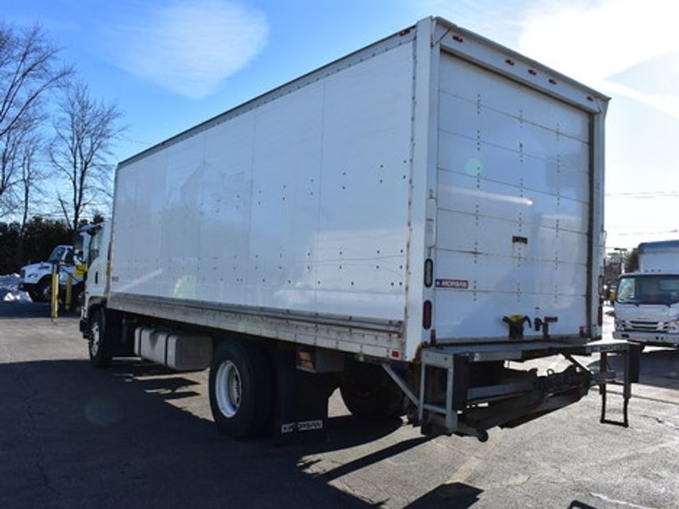 Medium Duty Box Truck-Light and Medium Duty Trucks-Isuzu-2018-FTR-Chicopee-MA-139,996\n\t\tmiles-$ 42,500 - Image 6