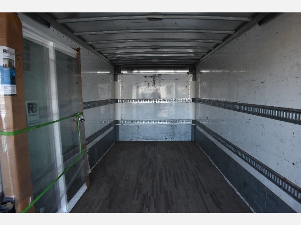 Medium Duty Box Truck-Light and Medium Duty Trucks-Isuzu-2018-FTR-Chicopee-MA-139,996\n\t\tmiles-$ 42,500 - Image 8