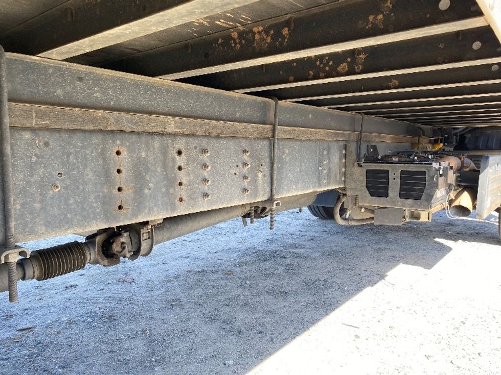 Medium Duty Box Truck-Light and Medium Duty Trucks-Isuzu-2018-FTR-Concord-NC-193,001\n\t\tmiles-$ 36,250 - Image 14