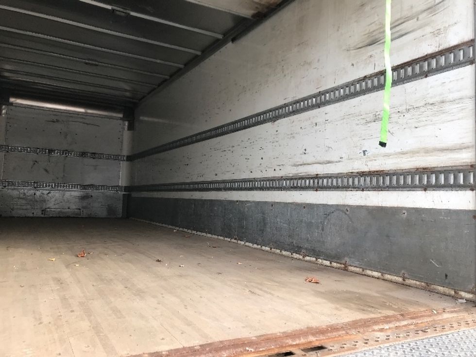 Medium Duty Box Truck-Light and Medium Duty Trucks-Isuzu-2018-FTR-Essex Junction-VT-146,868\n\t\tmiles-$ 41,500 - Image 12